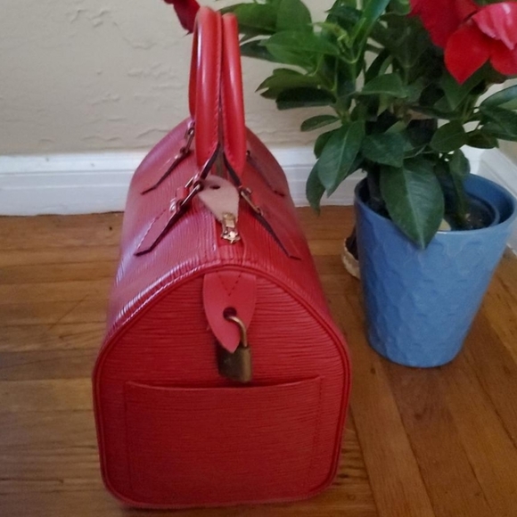 LOUIS VUITTON Epi Speedy 25, FIRM PRICE - Picture 4 of 13